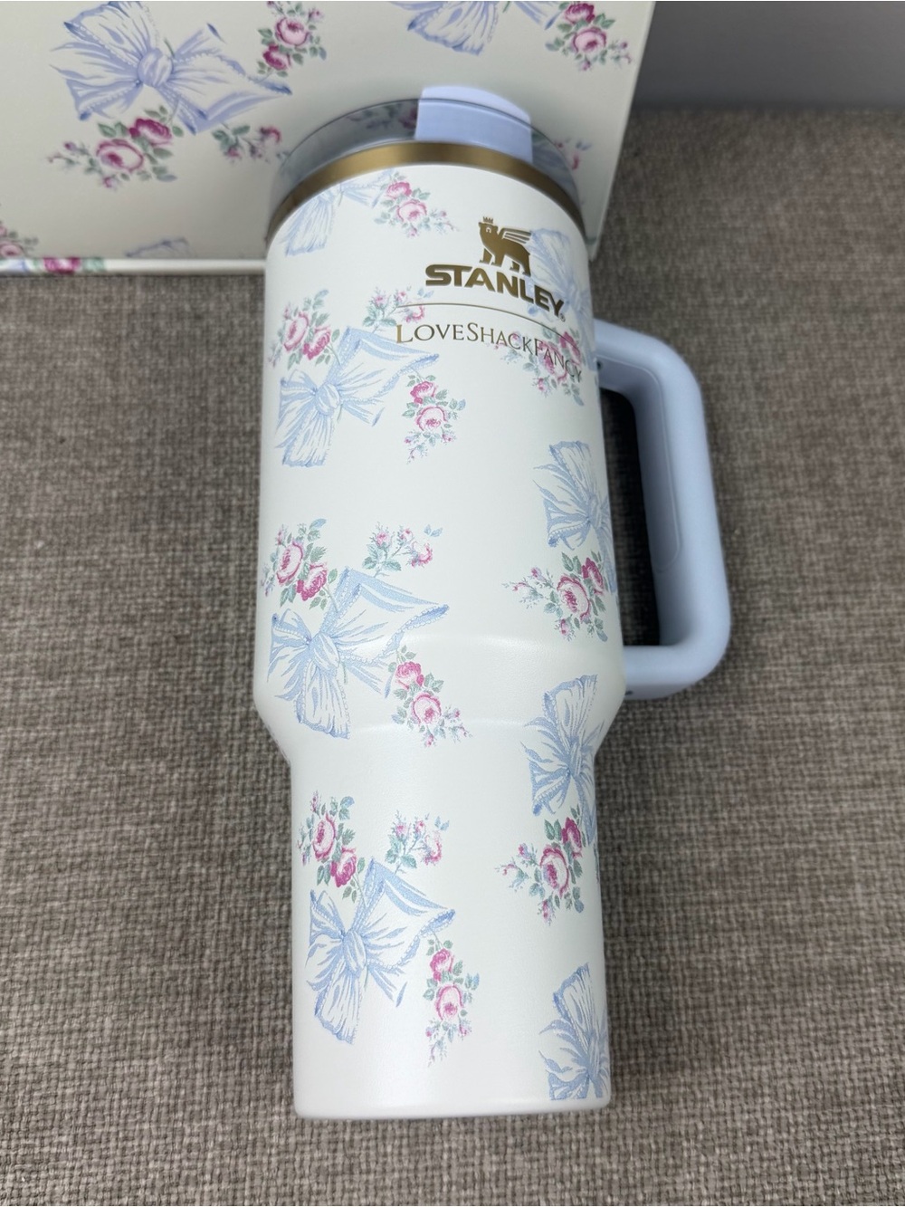 New The Stanley X LoveShackFancy 40oz Rosa Beaux Blue Holiday Quencher Tumbler - Picture 14 of 14
